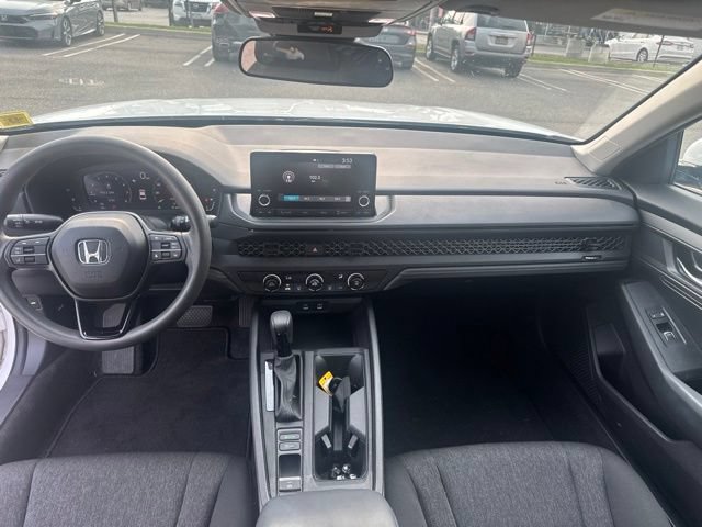 Certified 2023 Honda Accord LX image 15