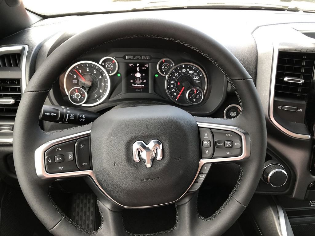 New 2026 RAM 1500 4x4 Crew Cab image 23