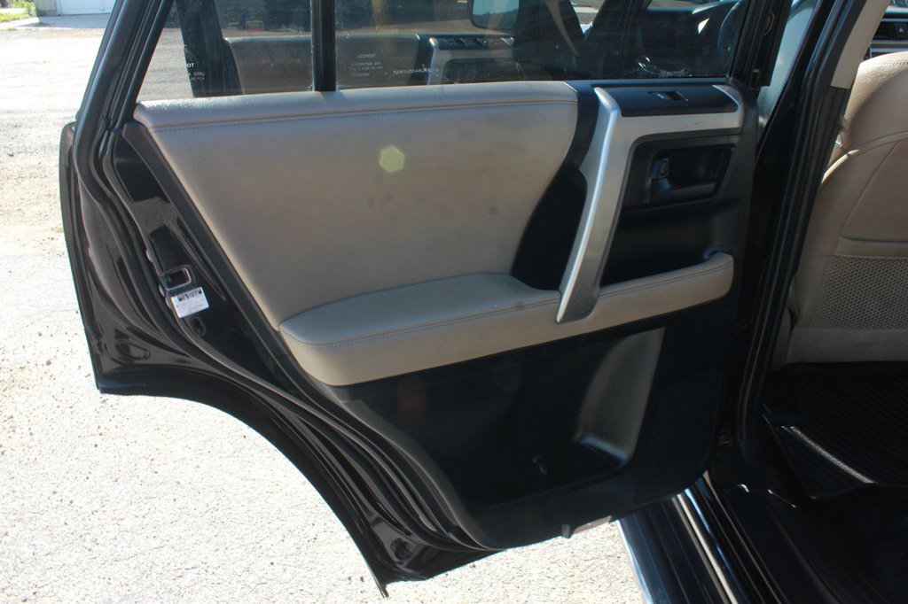 Used 2010 Toyota 4Runner Limited RWD image 39