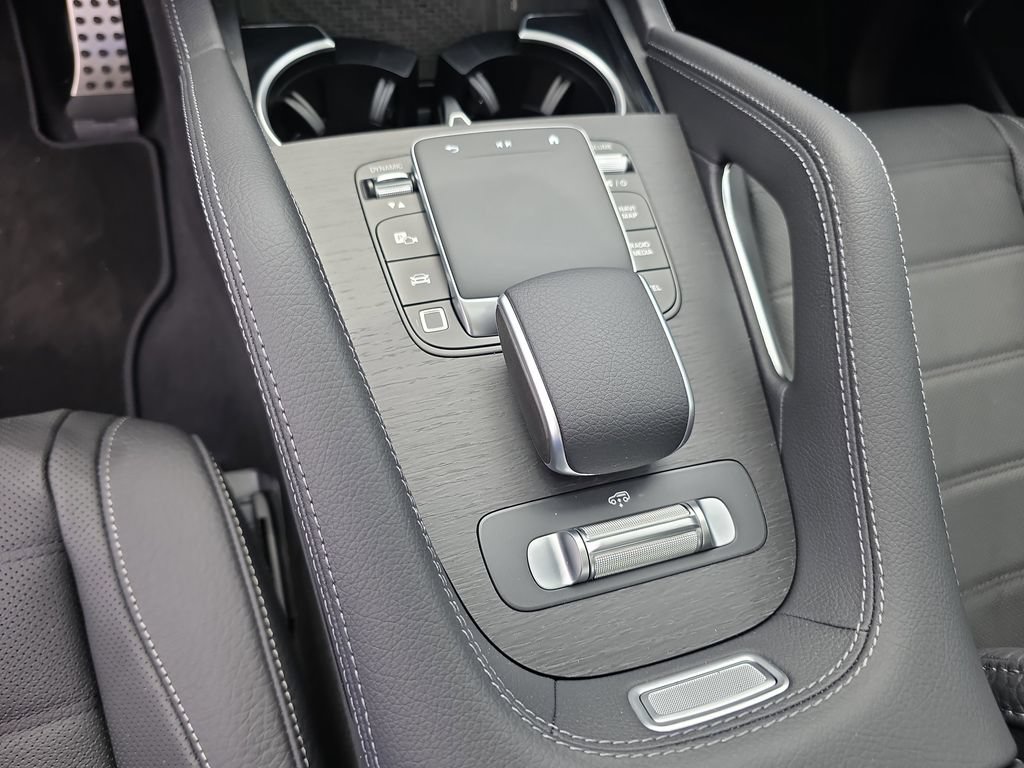 New 2026 Mercedes-Benz GLS 450 4MATIC image 17
