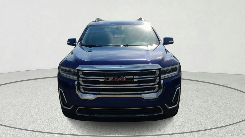 Used 2023 GMC Acadia SLT image 2