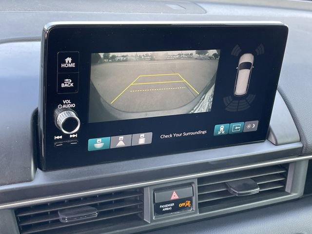 Used 2023 Honda Pilot Touring image 18