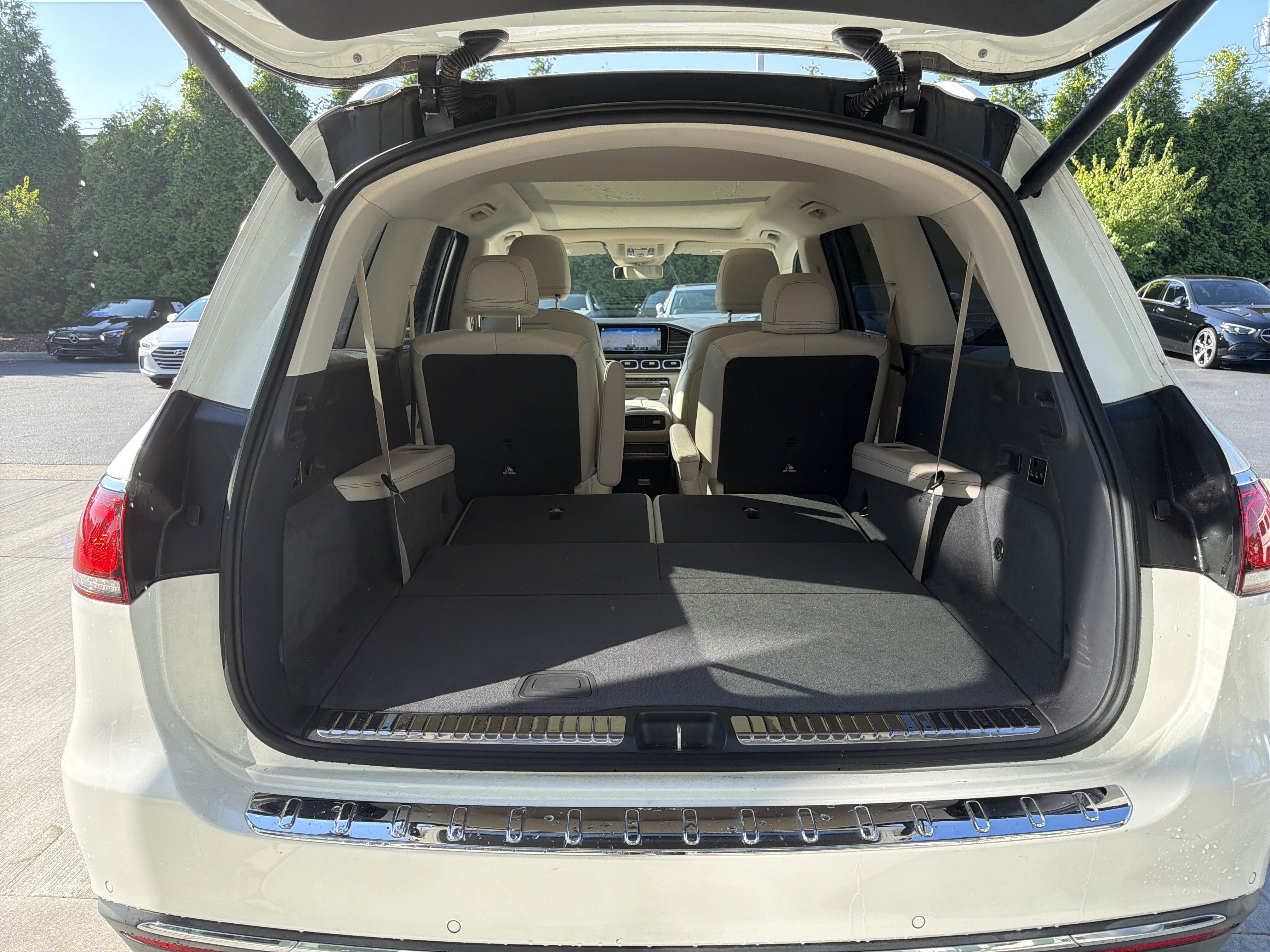 Certified 2020 Mercedes-Benz GLS 450 4MATIC image 34