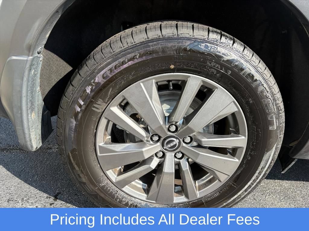 Used 2025 Nissan Pathfinder SV AWD/4WD image 27