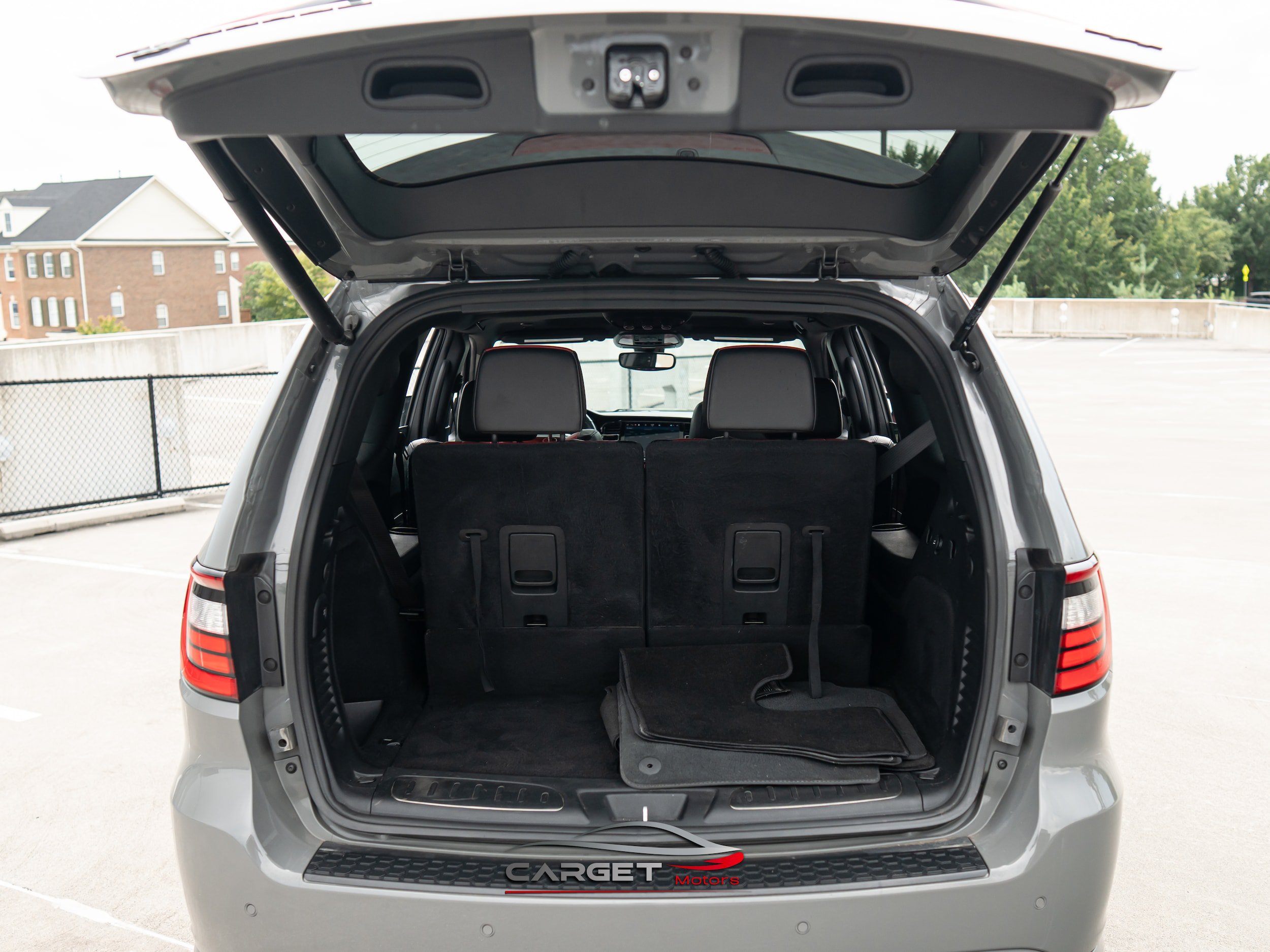 Used 2021 Dodge Durango R/T w/ Tow 'N Go Package AWD/4WD image 52