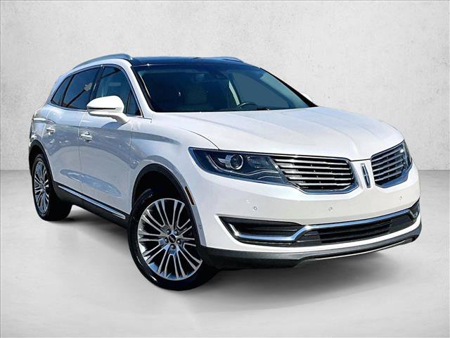 Used 2018 Lincoln MKX Reserve w/ Driver Assistance Package AWD/4WD image 11