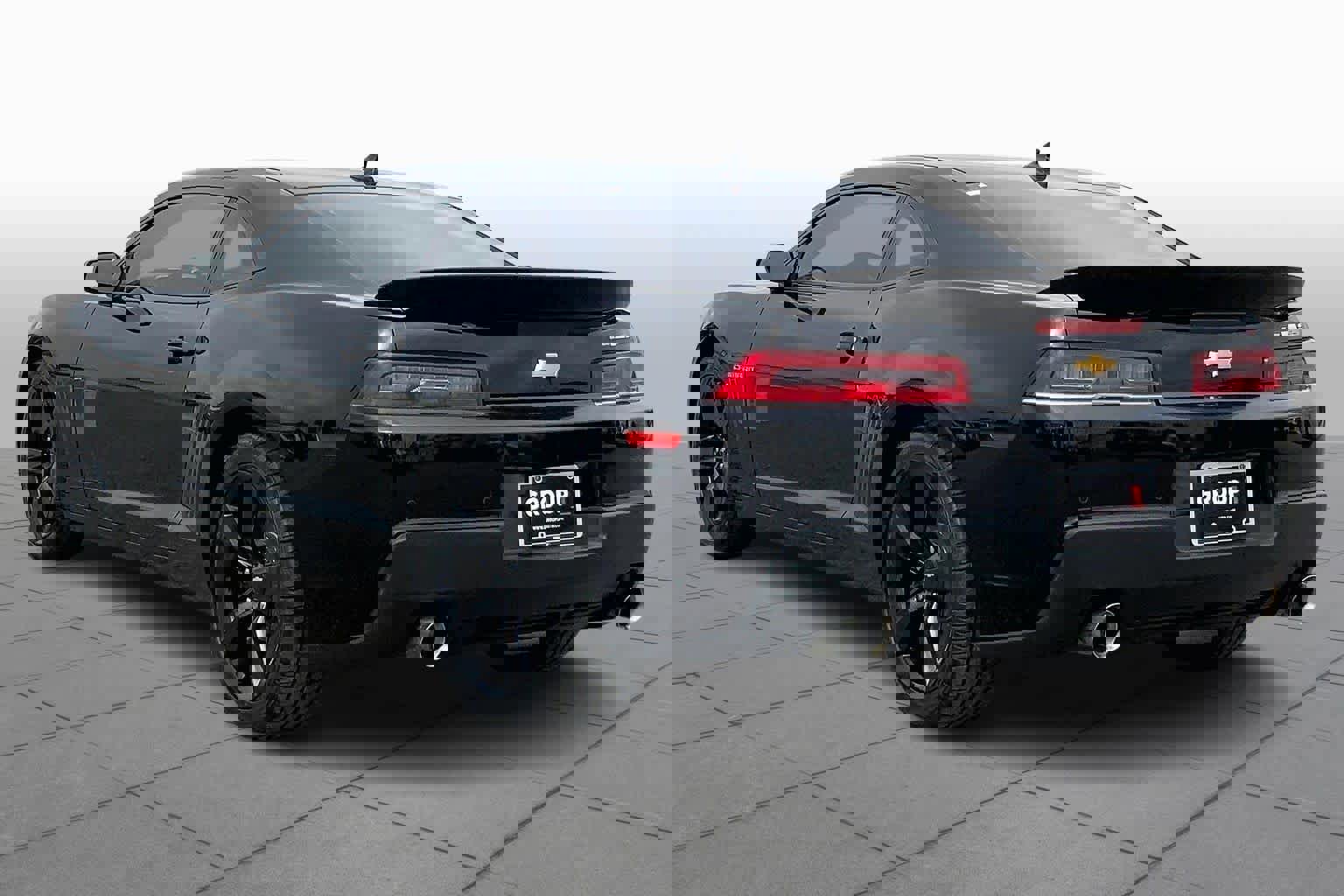 Used 2015 Chevrolet Camaro SS w/ RS Package image 12