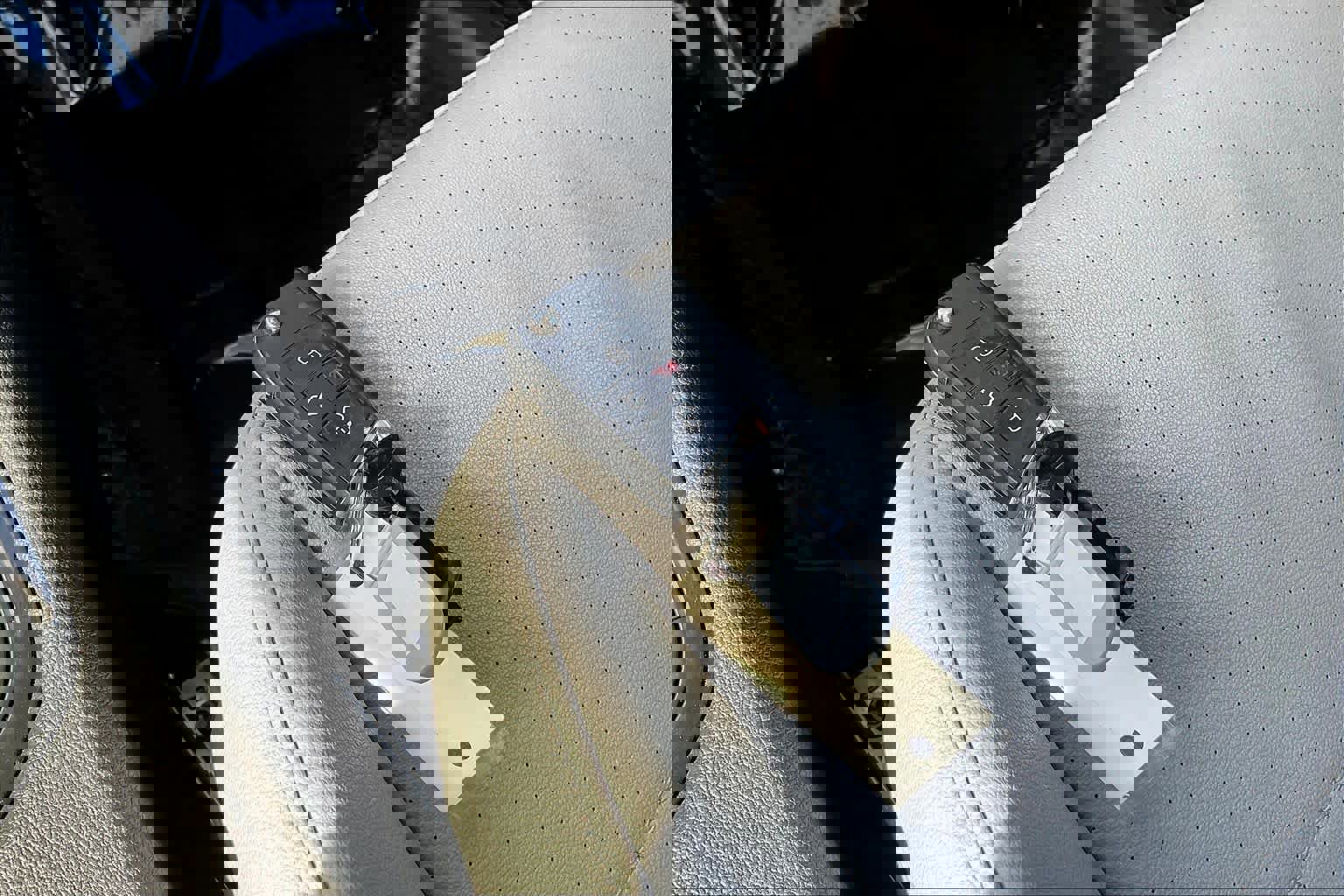 Used 2019 Volkswagen Tiguan SE w/ Panoramic Sunroof Package image 10