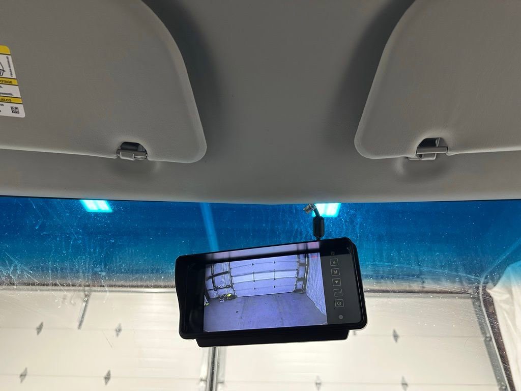 Used 2024 Ford E-350 and Econoline 350 Super Duty image 29