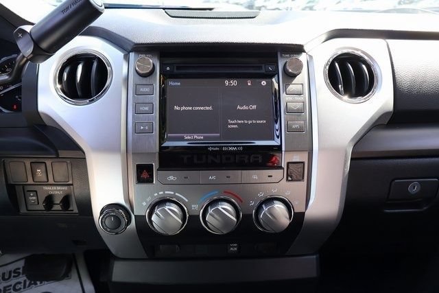 Used 2019 Toyota Tundra SR5 AWD/4WD image 15