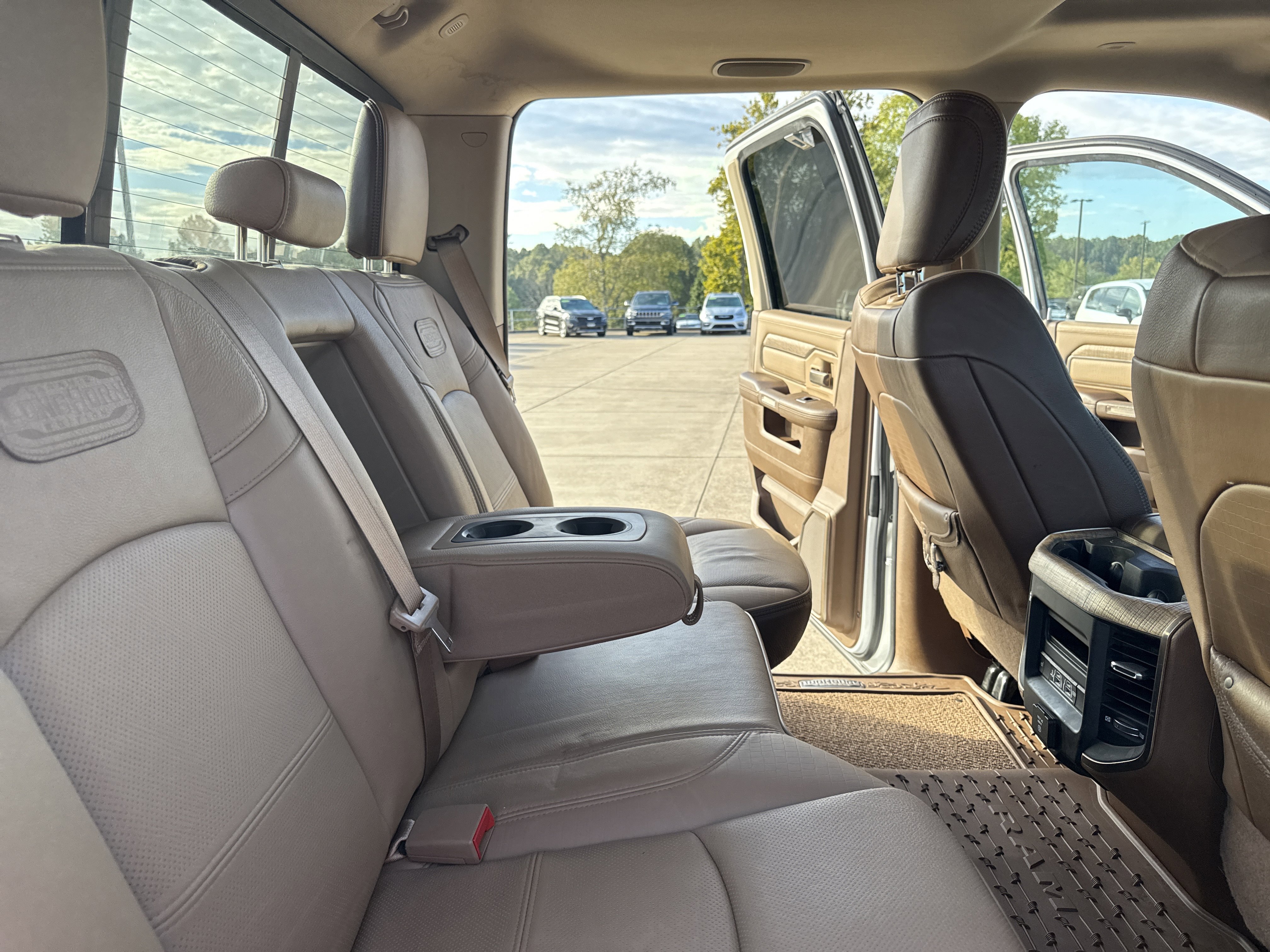 Used 2019 RAM 2500 Limited image 42