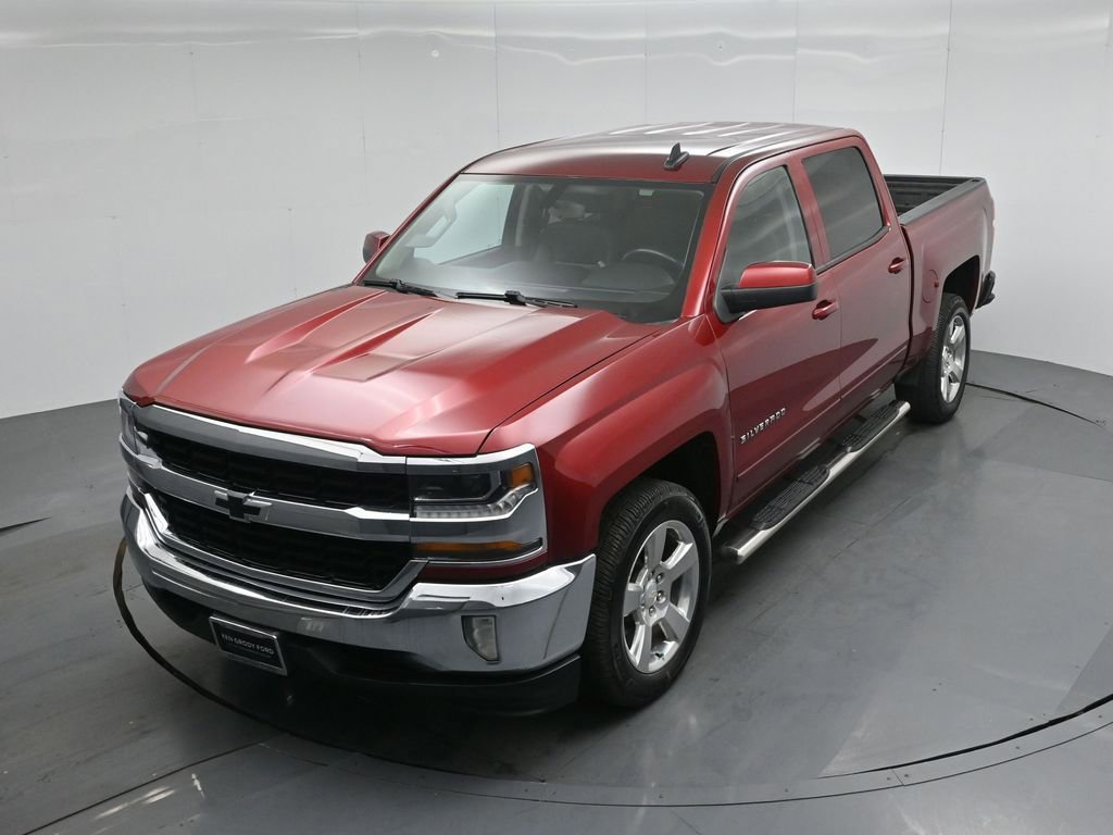 Used 2018 Chevrolet Silverado 1500 LT w/ All Star Edition image 34
