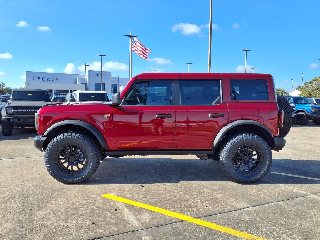 New 2026 Ford Bronco Badlands AWD/4WD image 3