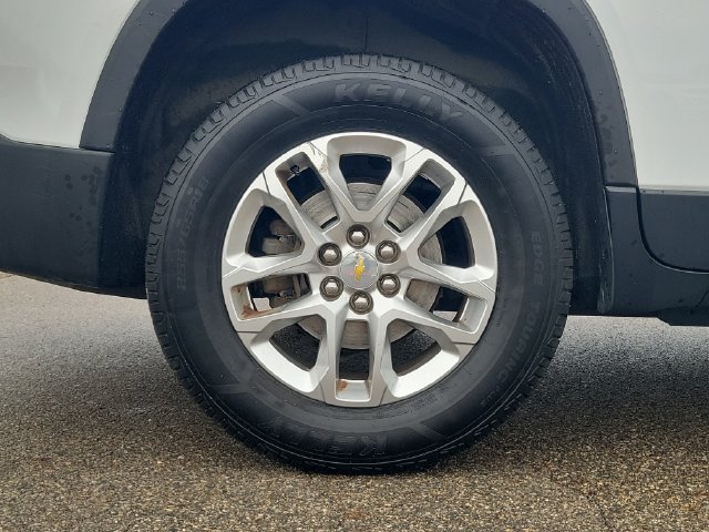 Used 2019 Chevrolet Traverse LT FWD image 31