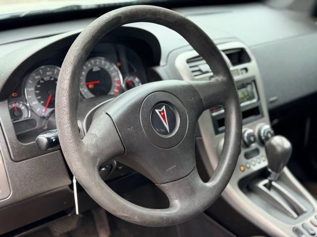 Used 2006 Pontiac Torrent 2WD image 7
