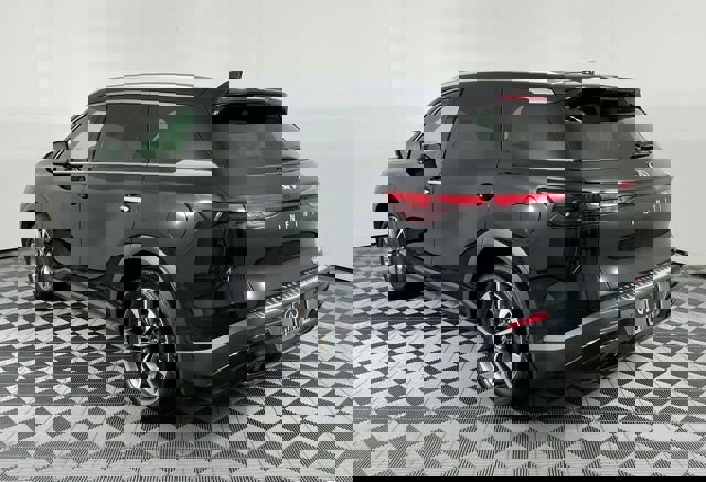 Used 2023 INFINITI QX60 Luxe w/ Cargo Package image 5