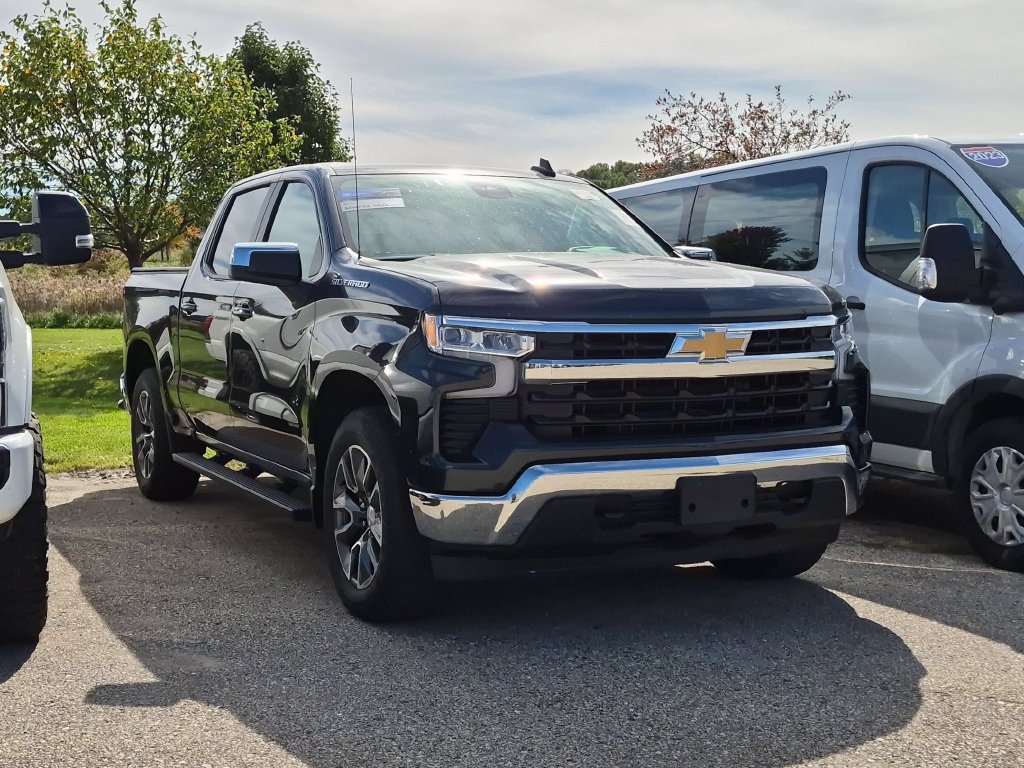 Used 2024 Chevrolet Silverado 1500 LT