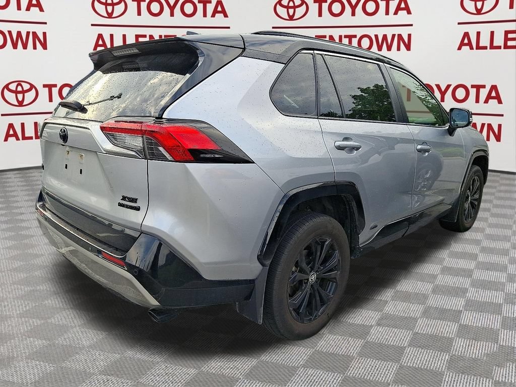 Used 2024 Toyota RAV4 XSE w/ Advanced Technology Package AWD/4WD image 7