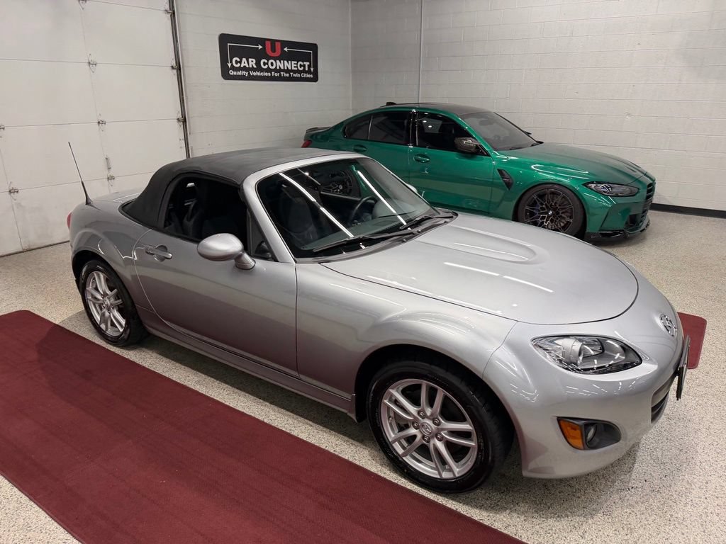 Used 2011 MAZDA MX-5 Miata Sport RWD image 62