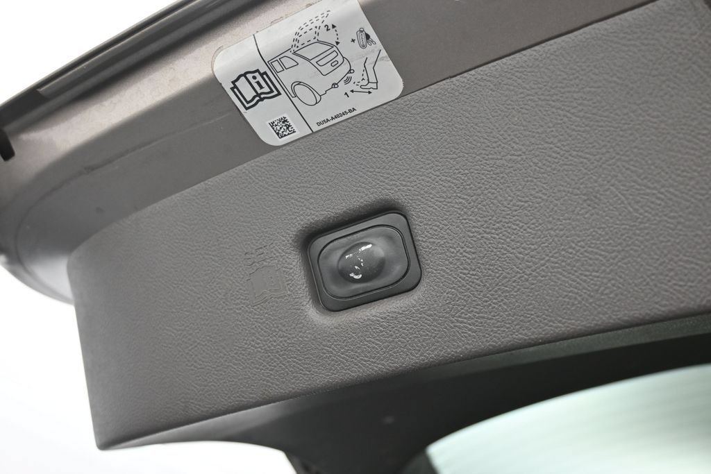 Used 2019 Lincoln Nautilus Reserve AWD/4WD image 32