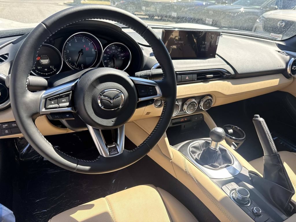 New 2026 MAZDA MX-5 Miata Grand Touring RWD image 9