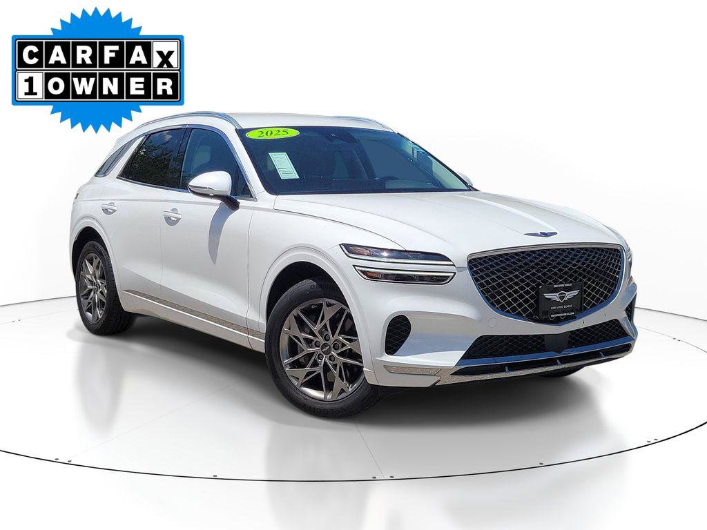 Certified 2025 Genesis GV70 2.5T AWD/4WD image 1