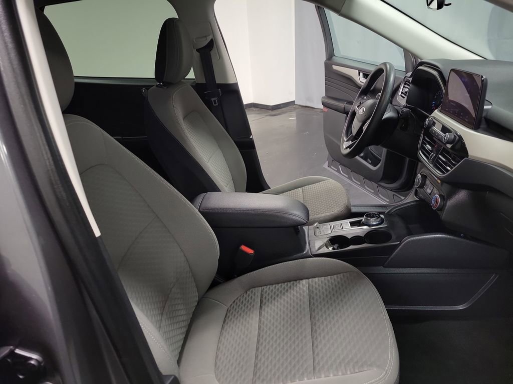 Used 2021 Ford Escape SE w/ SE Sport Appearance Package AWD/4WD image 23