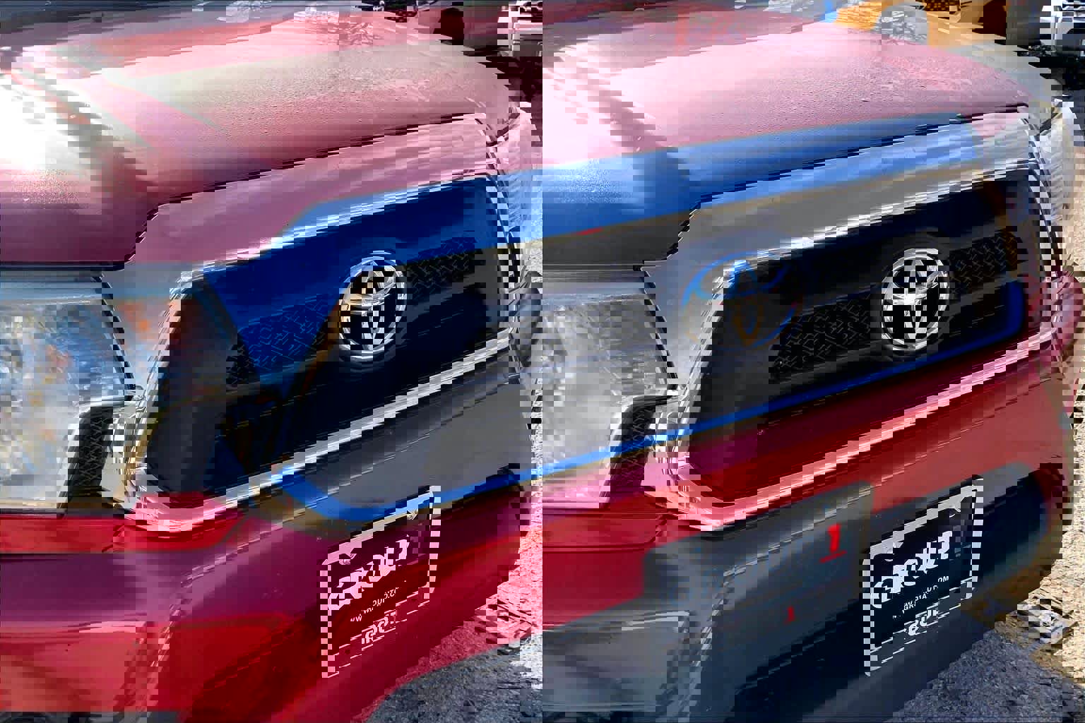 Used 2013 Toyota Tacoma PreRunner image 28