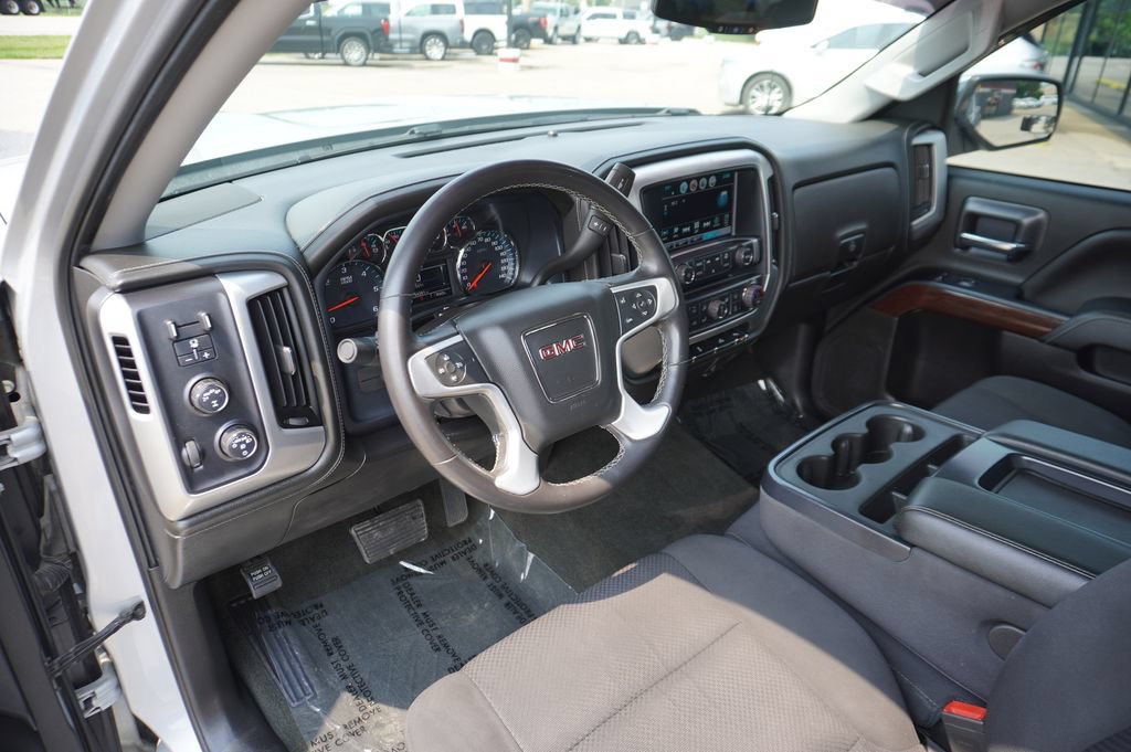 Used 2018 GMC Sierra 1500 SLE w/ SLE Value Package AWD/4WD image 25
