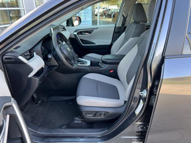 Used 2023 Toyota RAV4 XLE w/ Convenience Package AWD/4WD image 25