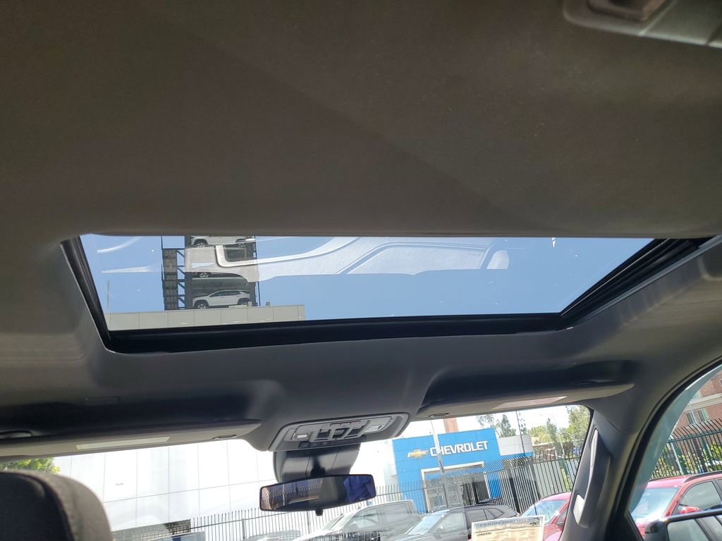 Used 2023 Chevrolet Silverado 1500 RST w/ Convenience Package II AWD/4WD image 12