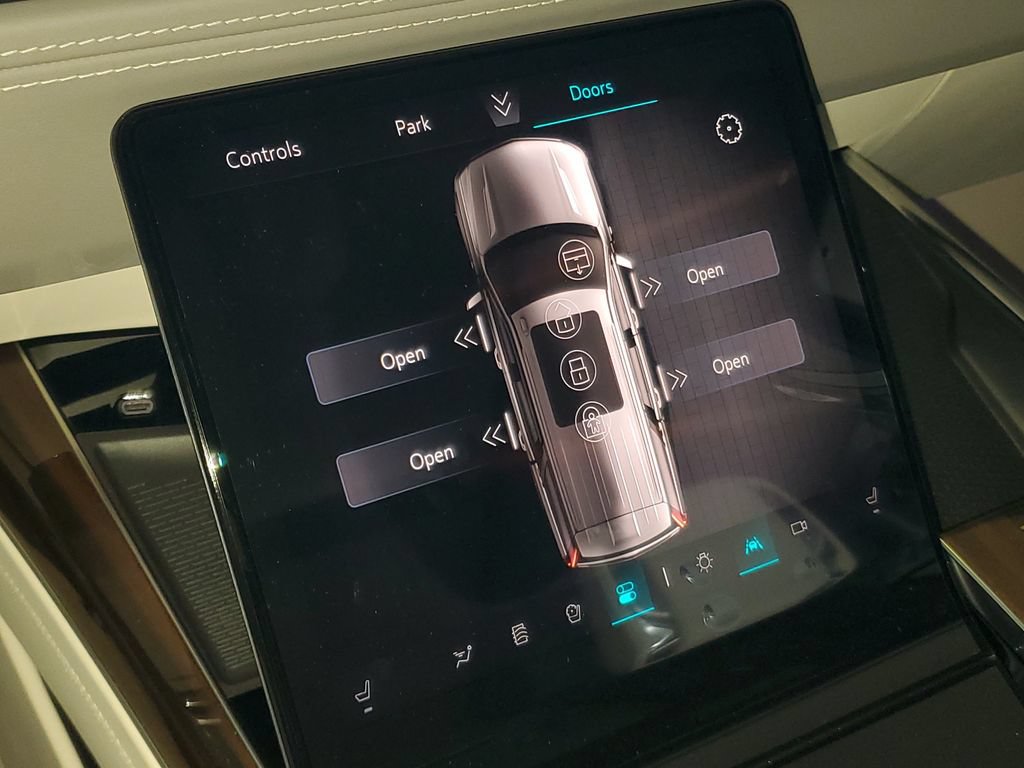 New 2026 Cadillac Escalade Platinum Luxury AWD/4WD image 24