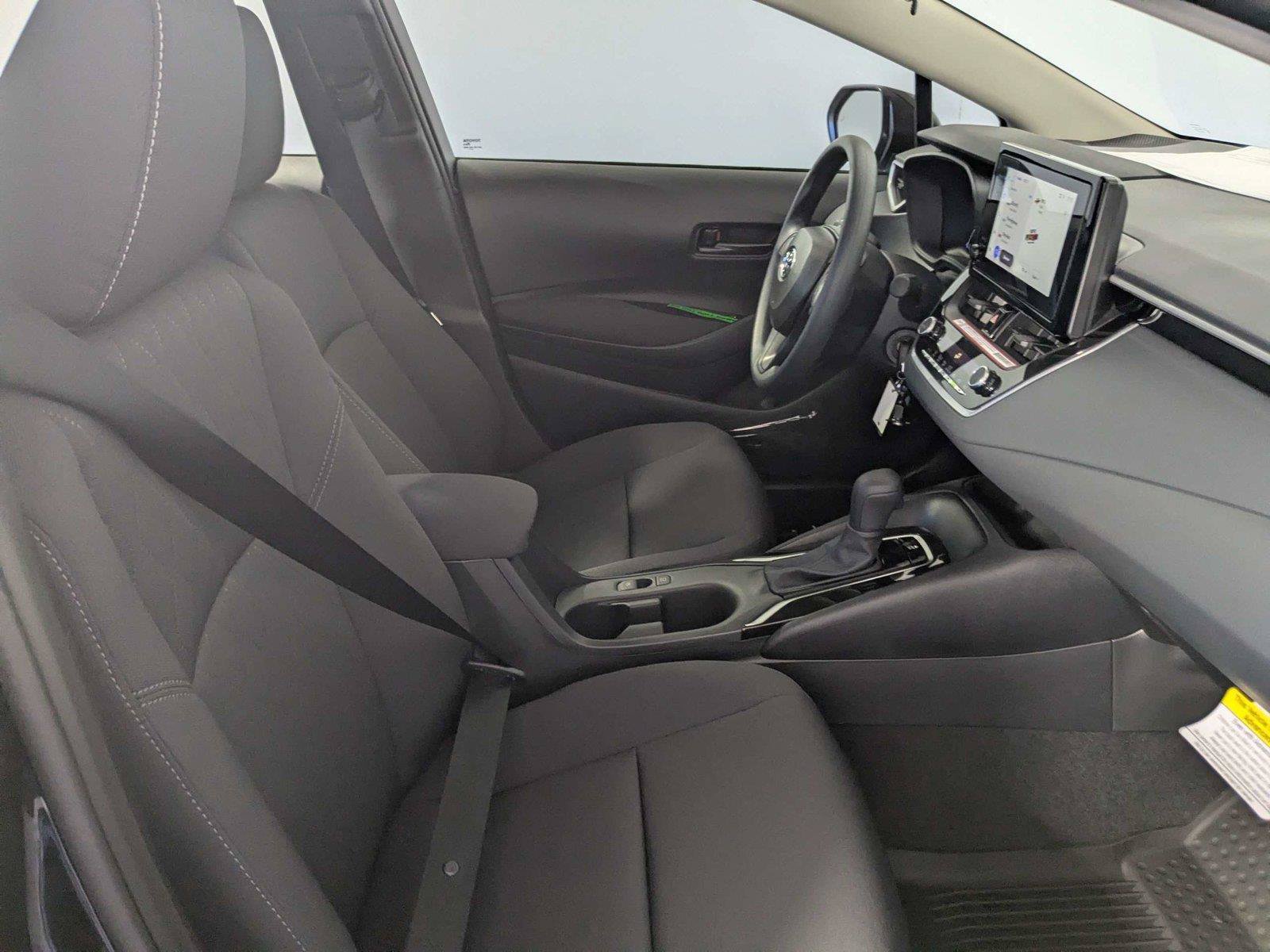 New 2027 Toyota Corolla LE FWD image 17
