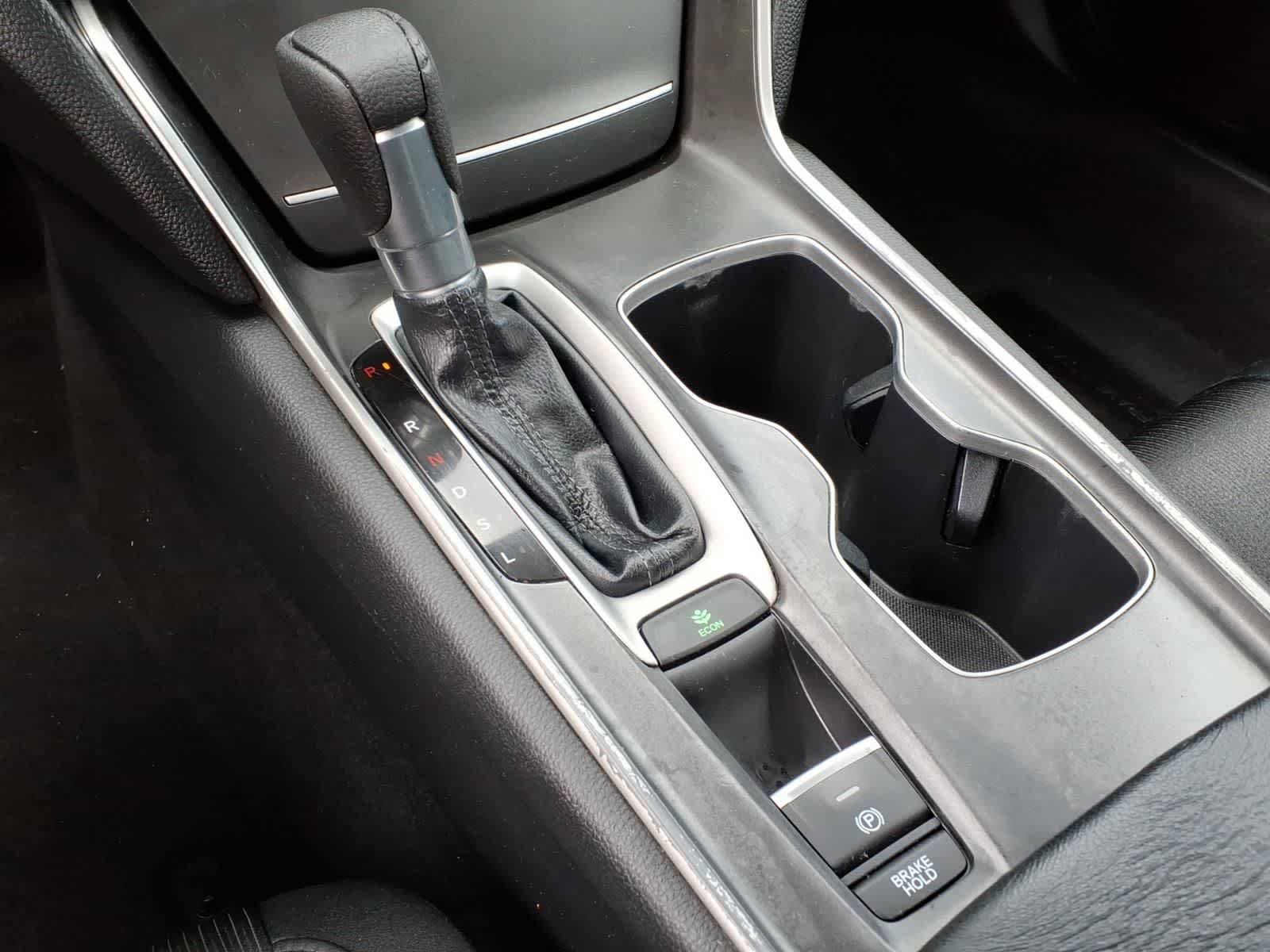 Used 2018 Honda Accord EX image 22