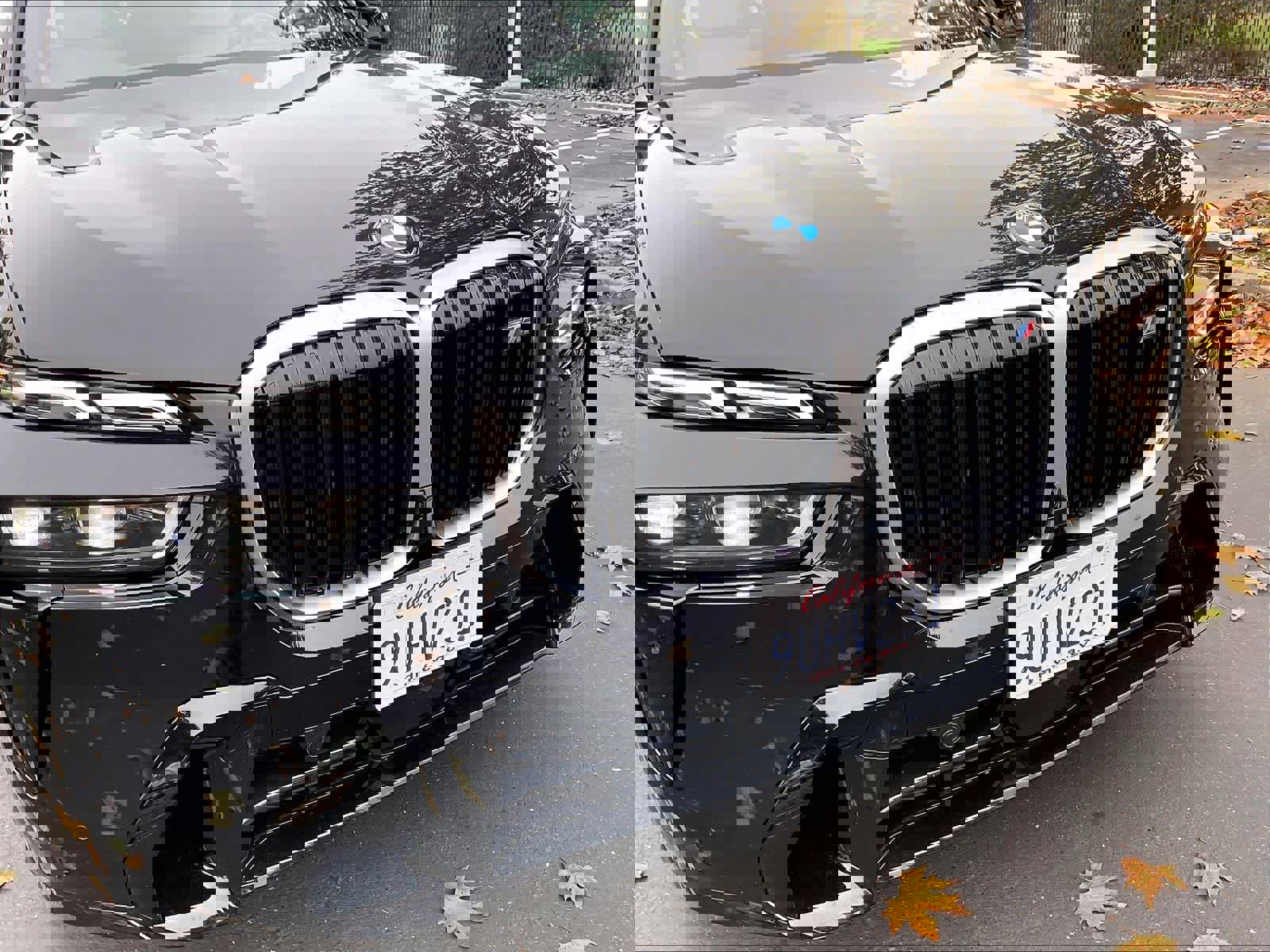 Used 2025 BMW X7 M60i image 32