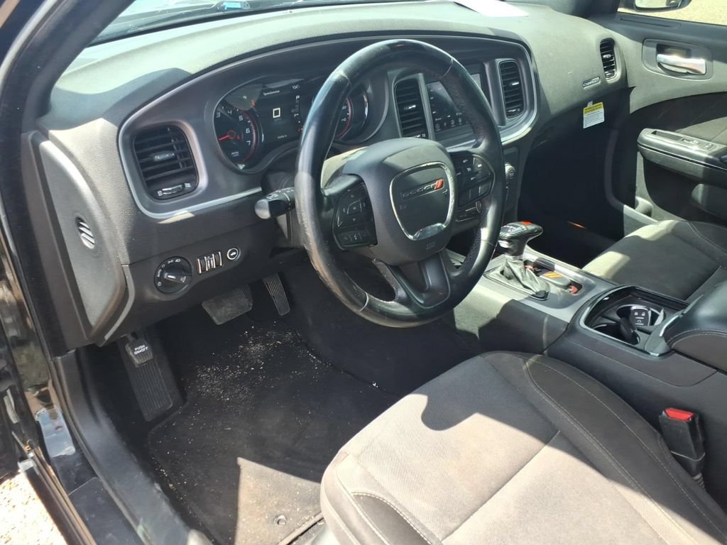 Used 2021 Dodge Charger SXT w/ Blacktop Package RWD image 7