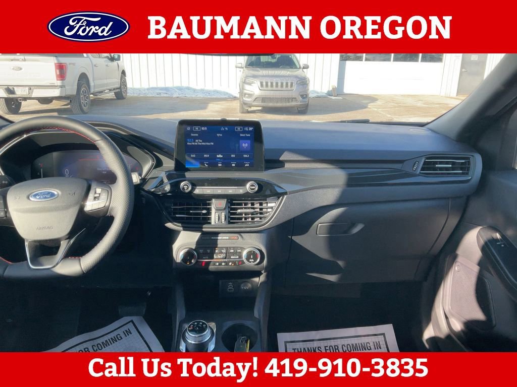 Used 2026 Ford Escape ST-Line w/ Cold Weather Package AWD/4WD image 13