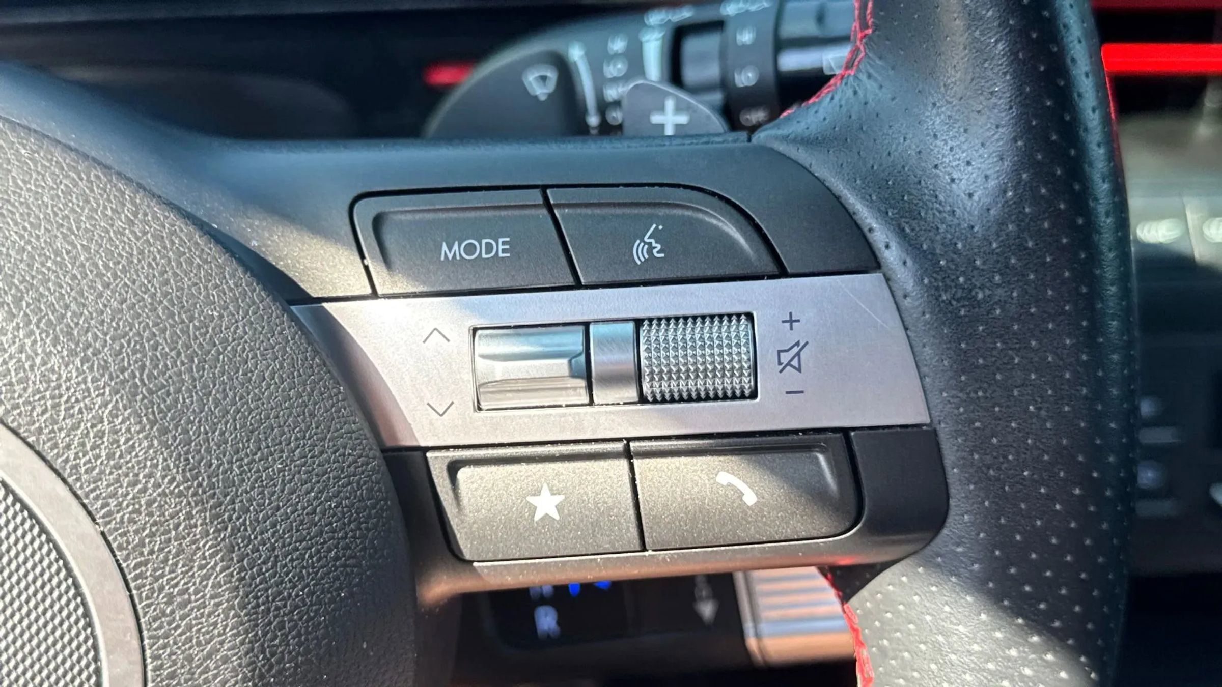 Used 2024 Hyundai Kona N Line image 38