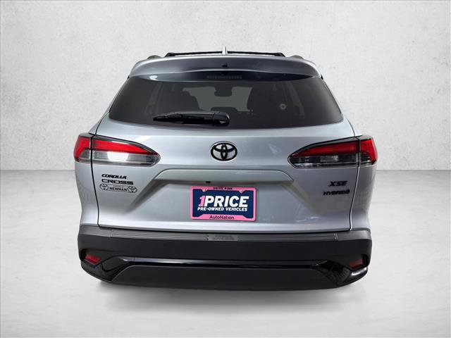 Used 2024 Toyota Corolla Cross AWD Hybrid w/ Convenience Package image 5