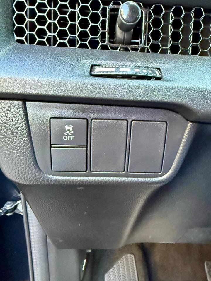 Used 2025 Honda CR-V LX image 21
