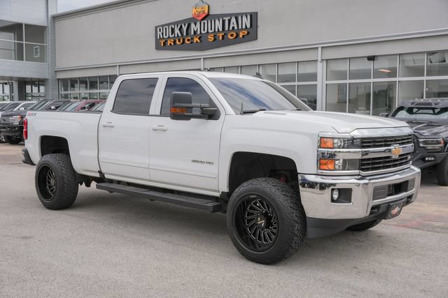 Used 2016 Chevrolet Silverado 2500 LT w/ LT Fleet Convenience Package AWD/4WD image 4