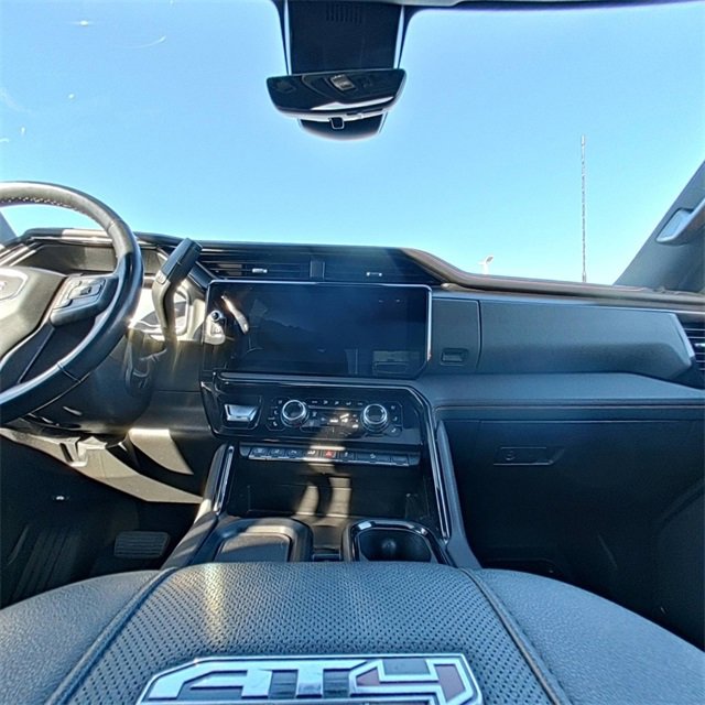 Used 2024 GMC Sierra 2500 AT4 w/ AT4 Premium Plus Package image 24