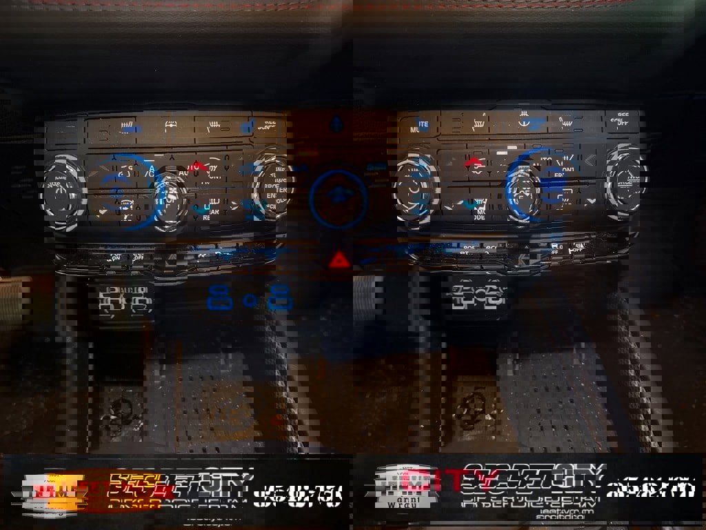 Used 2025 Dodge Durango R/T w/ Blacktop Package image 35