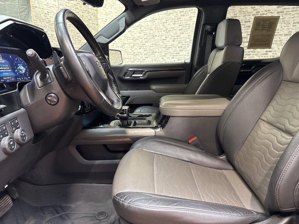 Used 2023 Chevrolet Silverado 1500 ZR2 w/ Technology Package image 26