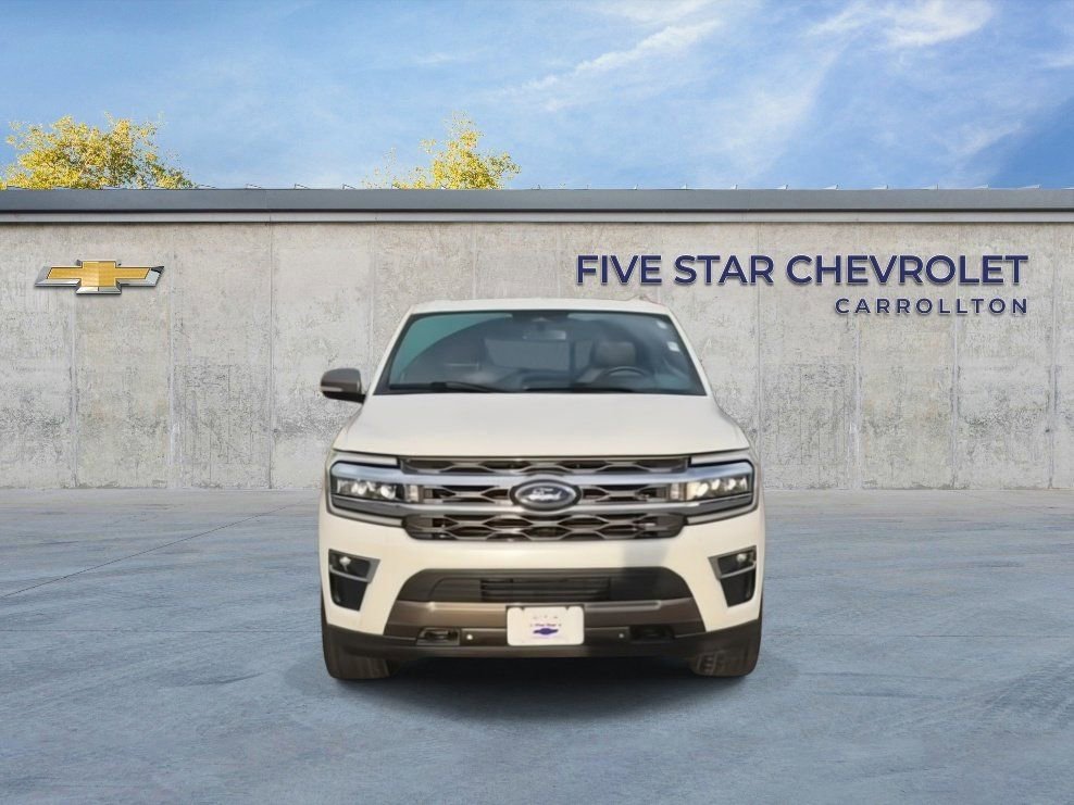 Used 2022 Ford Expedition King Ranch image 3