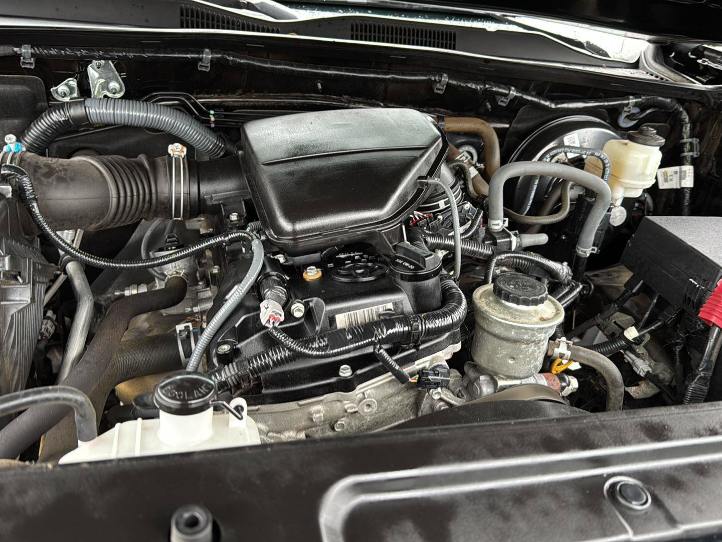 Used 2021 Toyota Tacoma SR w/ SR Convenience Package image 28