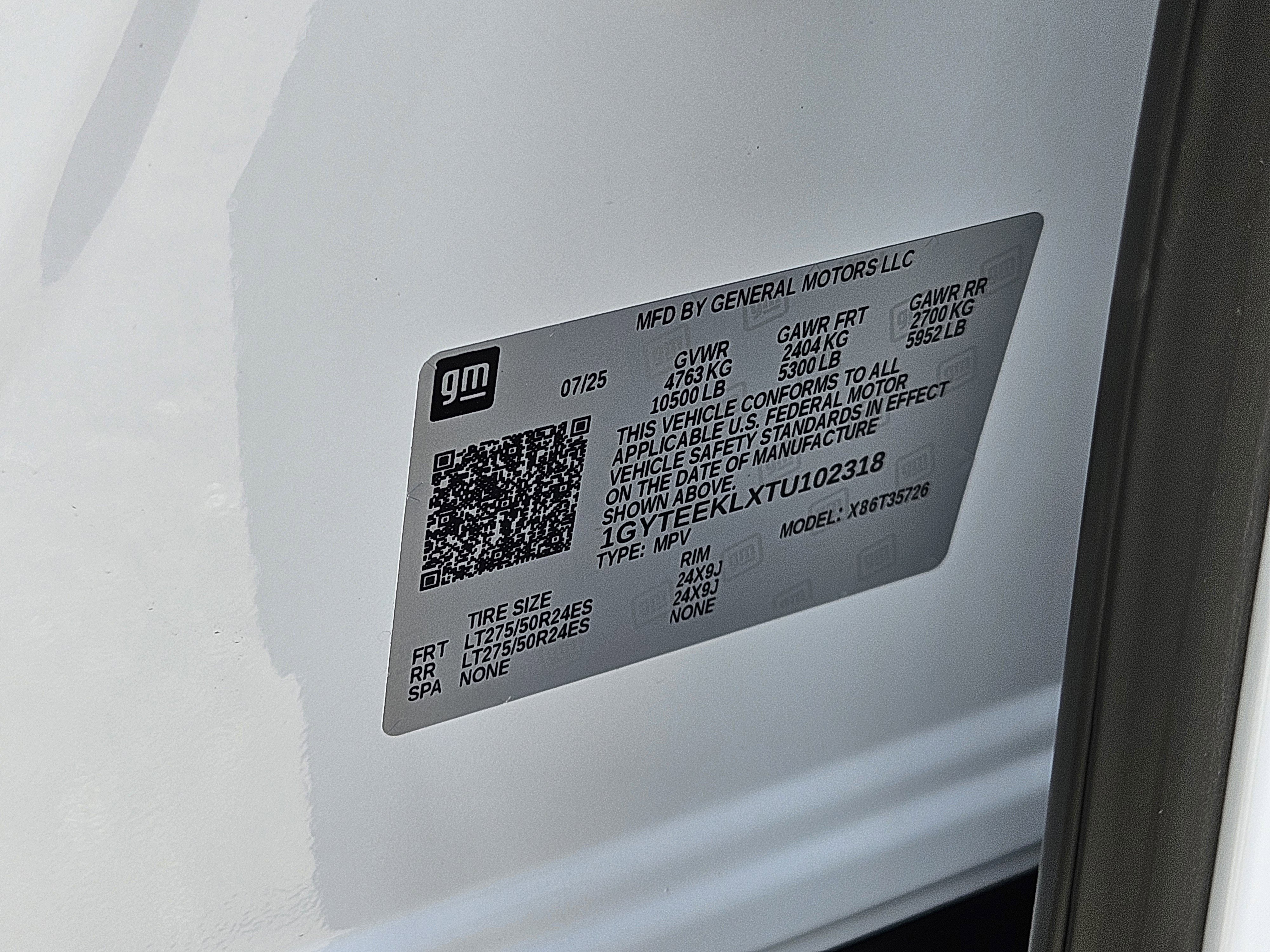 New 2025 Cadillac Lyriq Sport image 37