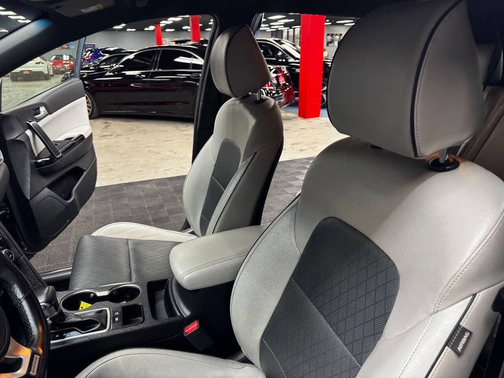 Used 2019 Kia Sportage EX w/ EX Sport Appearance Package image 34