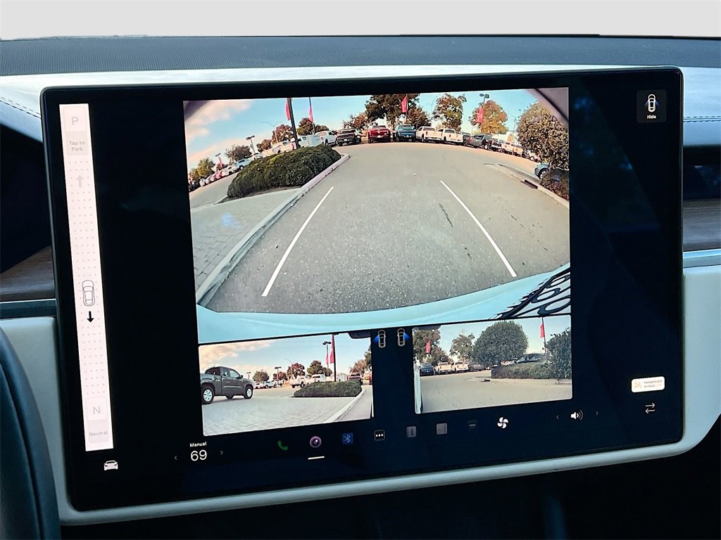 Used 2022 Tesla Model S image 13