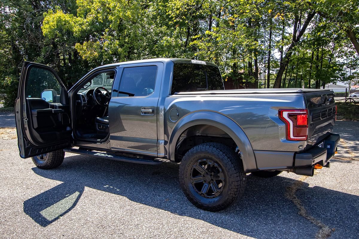 Used 2018 Ford F150 Raptor w/ Equipment Group 802A Luxury AWD/4WD image 7